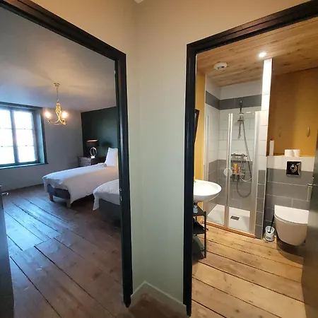 Maison De Vacances, 6 Bedrooms, 15 People Monthureux-sur-Saône