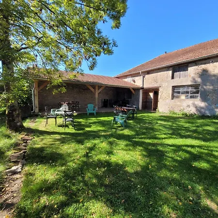 Maison De Vacances, 6 Bedrooms, 15 People Monthureux-sur-Saône