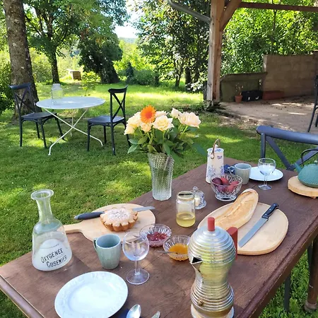 Maison De Vacances, 6 Bedrooms, 15 People Monthureux-sur-Saône