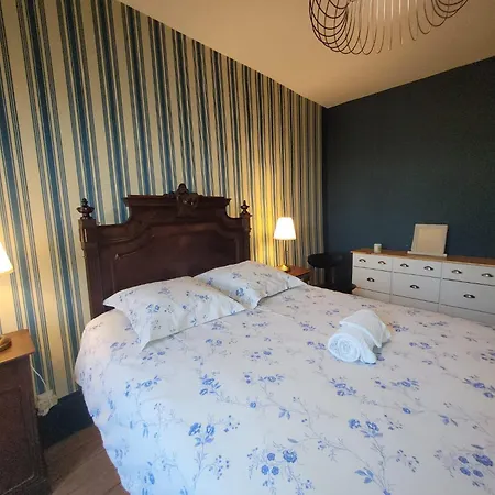 Maison De Vacances, 6 Bedrooms, 15 People