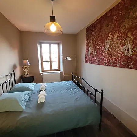Maison De Vacances, 6 Bedrooms, 15 People * Monthureux-sur-Saône